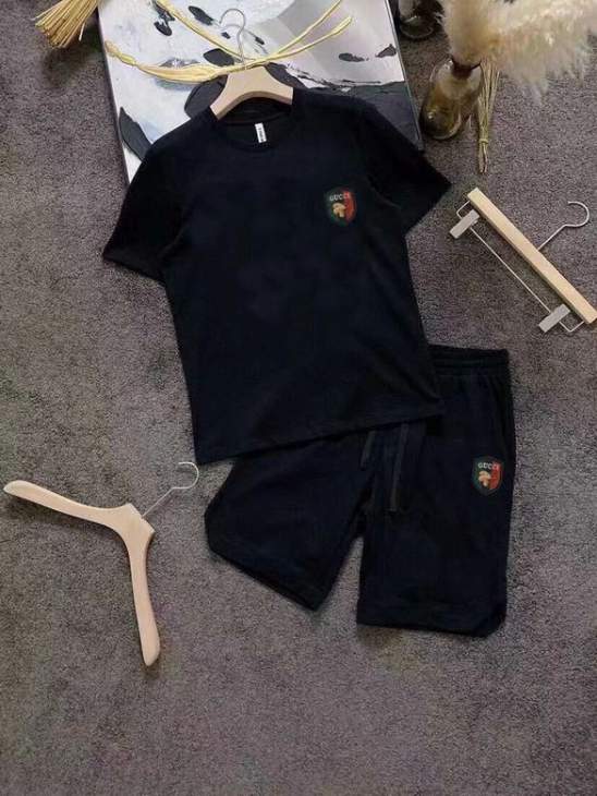 Picture of Gucci Shirt Pant Suits _SKUGucciM-5XLkdtn1322202